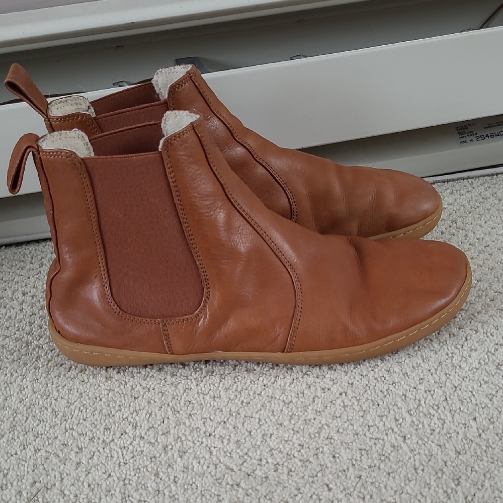 Mukishoes Barefoot Chelsea Boots Caramel
